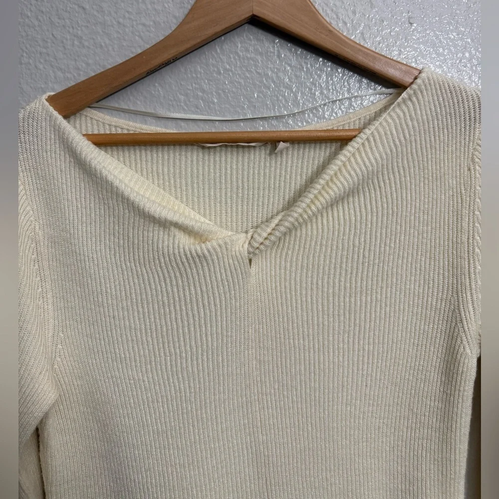 Soft Surroundings Ivory Cream Ribbed Twist Neck Sweater